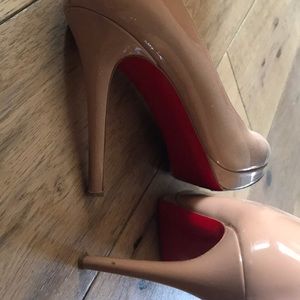 Meet your Posher, Elle